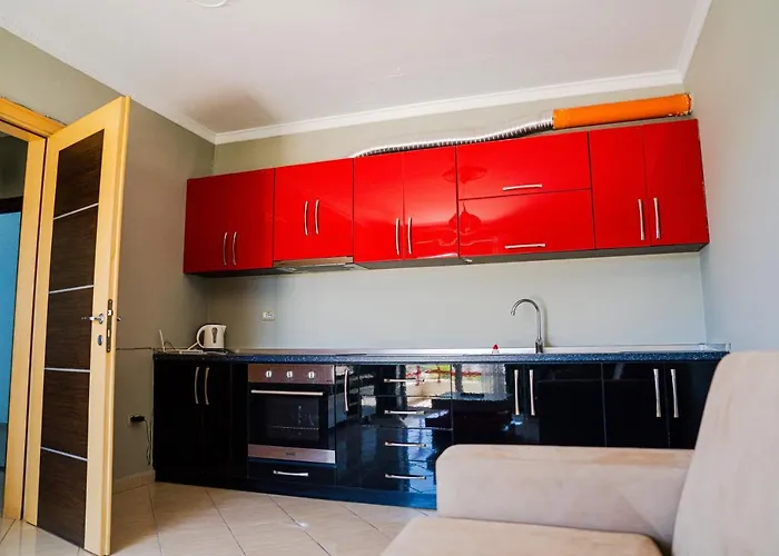 Bianca Golem (Tirana)